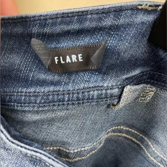 TORRID Women’s Plus Size Flare Distressed Jeans Size 24T - Picture 5 of 5